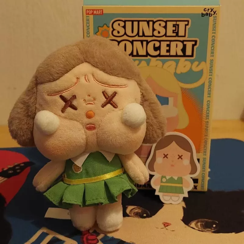 Crybaby Sunset Concert Plüsch-Anhänger Serie Dim Green