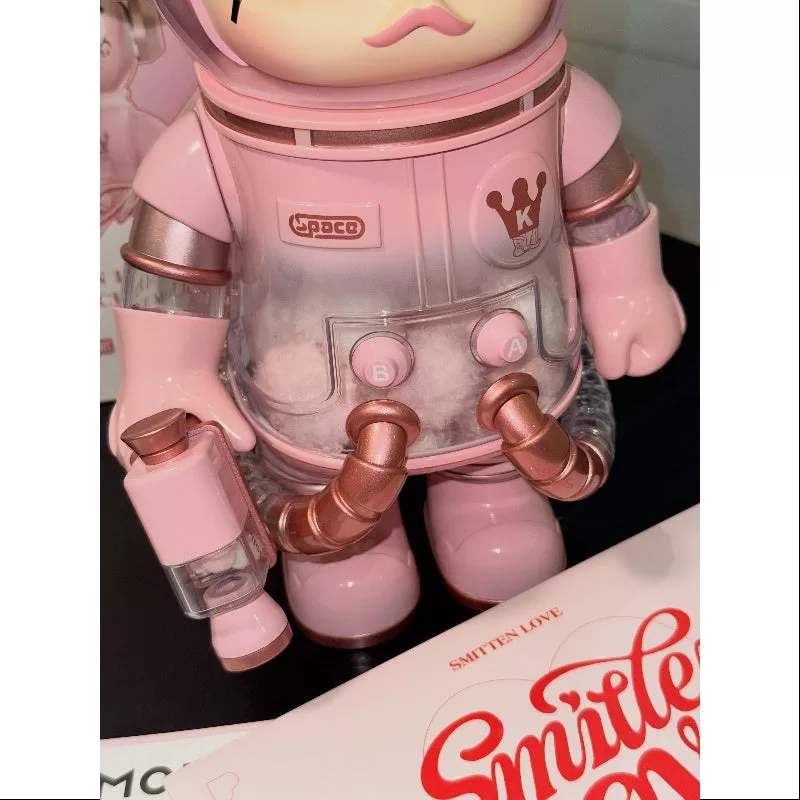 MEGA SPACE MOLLY 400% Smitten Love 2025 Limitierte Auflage MEGA SPACE MOLLY 400% Smitten Love 2025 Limitierte Auflage