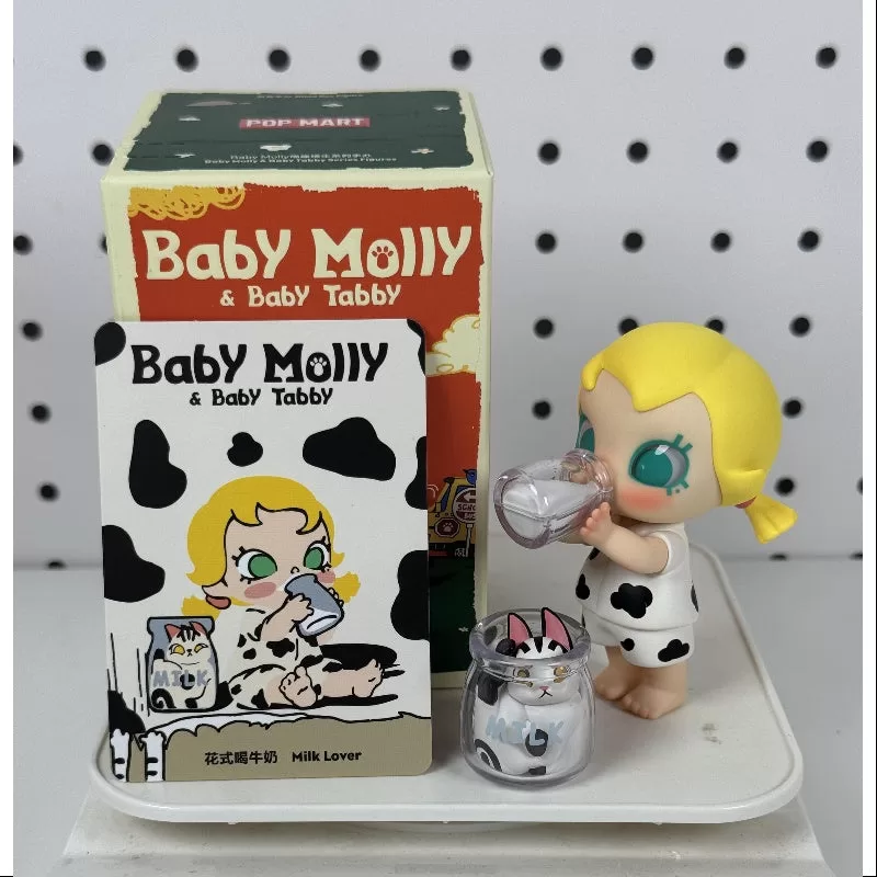 MOLLY Baby Molly und Baby Tabby Serie Milchliebhaber MOLLY Baby Molly und Baby Tabby Serie Milchliebhaber