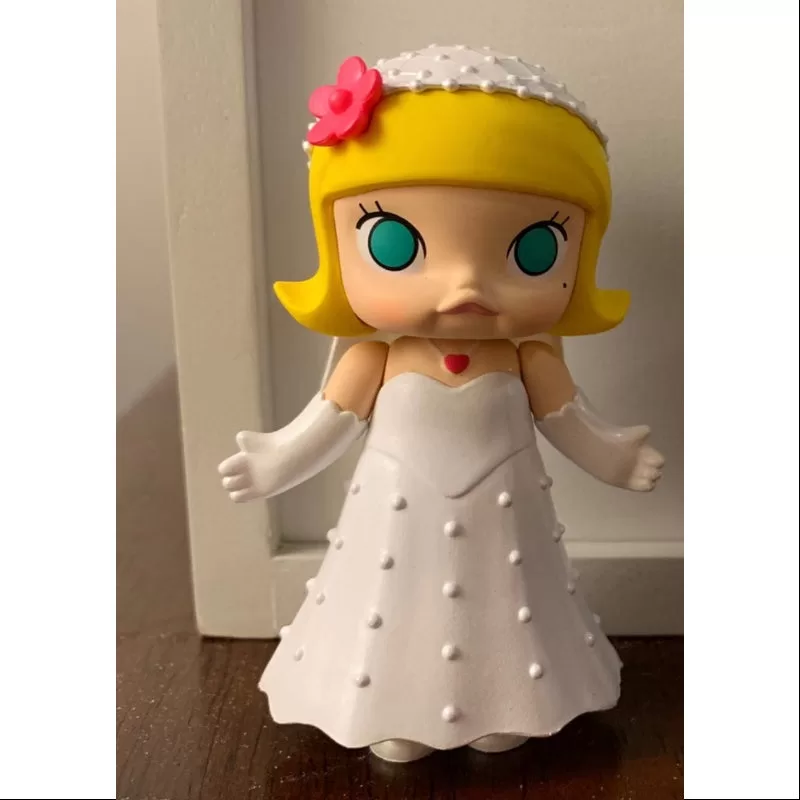 MOLLY Braut Molly Figur 2019 Limitierte Auflage MOLLY Braut Molly Figur 2019 Limitierte Auflage