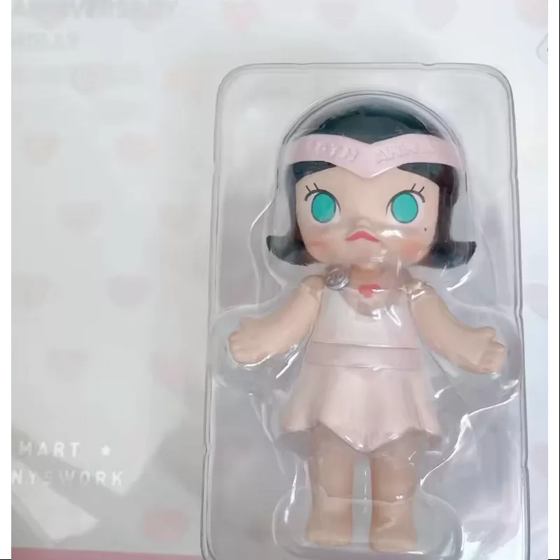 MOLLY Chaste Girl Figur zum 10. Jahrestag 2020, limitierte Auflage MOLLY Chaste Girl Figur zum 10. Jahrestag 2020, limitierte Auflage