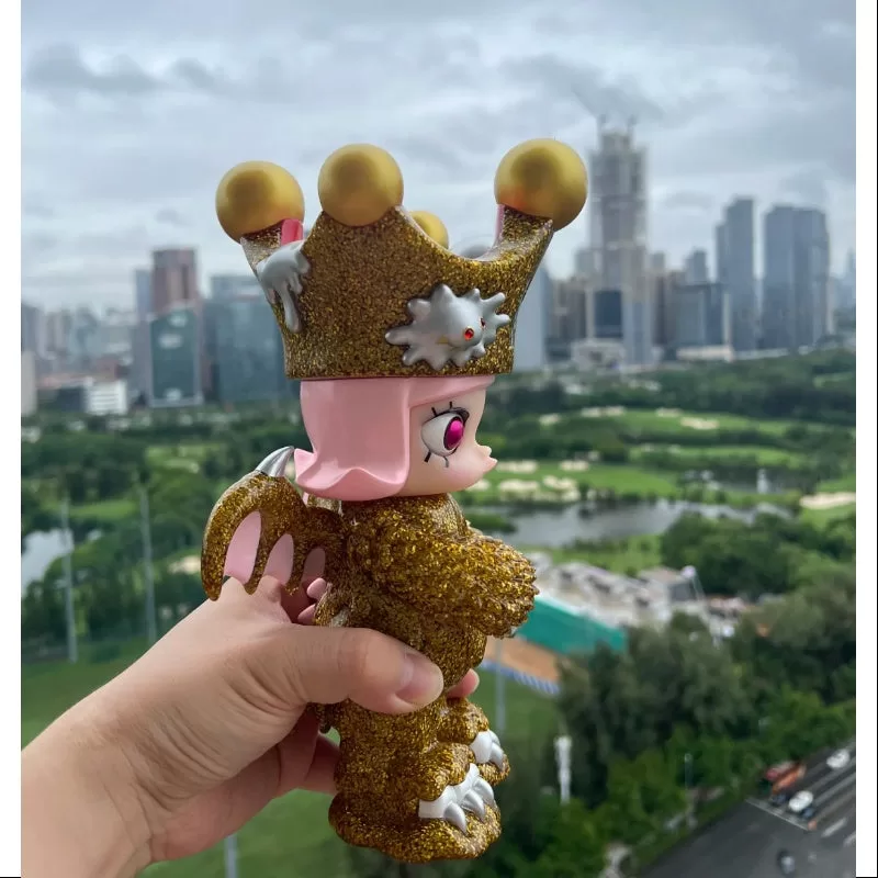MOLLY Erosion Molly 10. Farbe VIP Gold 2019 Limitierte Auflage MOLLY Erosion Molly 10. Farbe VIP Gold 2019 Limitierte Auflage