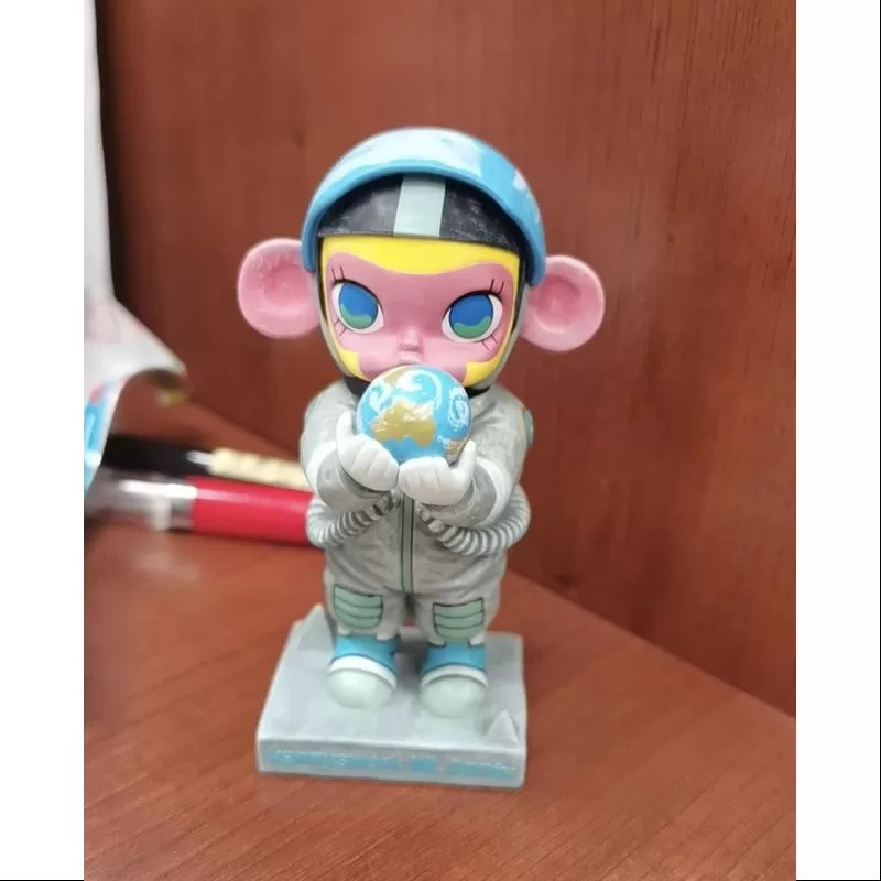 MOLLY Jubiläumsstatuen Klassisch Retro Serie 1 Twinkle Twinkle Little Earth MOLLY Jubiläumsstatuen Klassisch Retro Serie 1 Twinkle Twinkle Little Earth