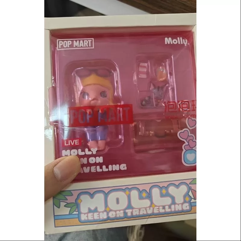 MOLLY Keen On Travelling Figur 2021 Limitierte Auflage