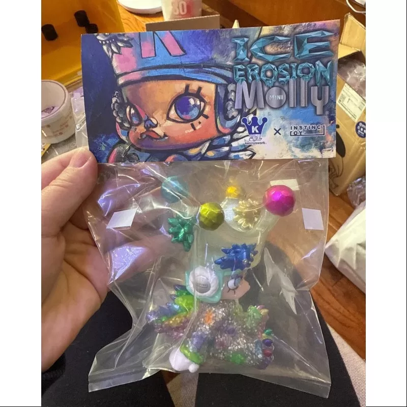 MOLLY Mini Ice Erosion Molly Colorful 2021 Limitierte Auflage MOLLY Mini Ice Erosion Molly Colorful 2021 Limitierte Auflage