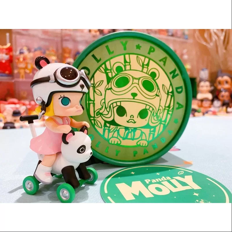 MOLLY Panda Figur 2021 Limitierte Auflage