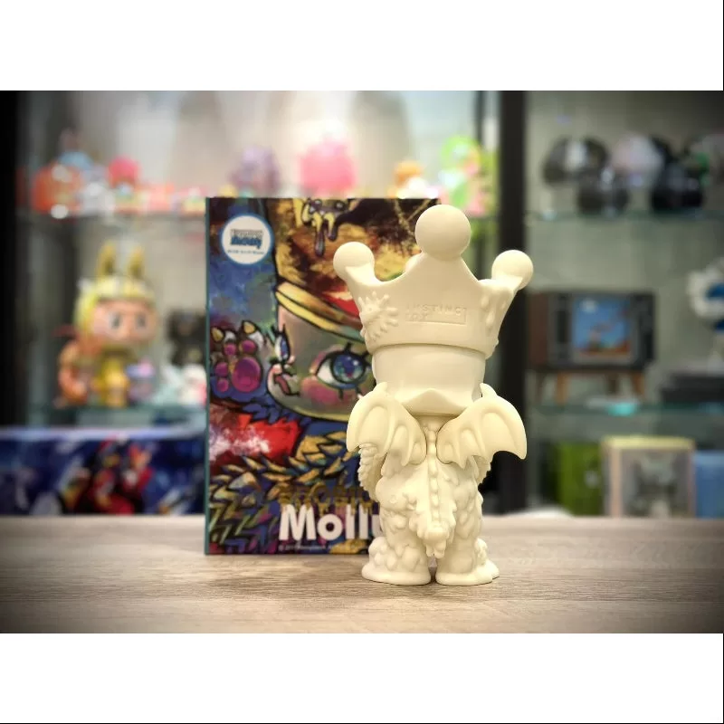 MOLLY X Instinctoy Erosion Molly Franks Blue G.I.D Blank 2017 Limitierte Auflage MOLLY X Instinctoy Erosion Molly Franks Blue G.I.D Blank 2017 Limitierte Auflage