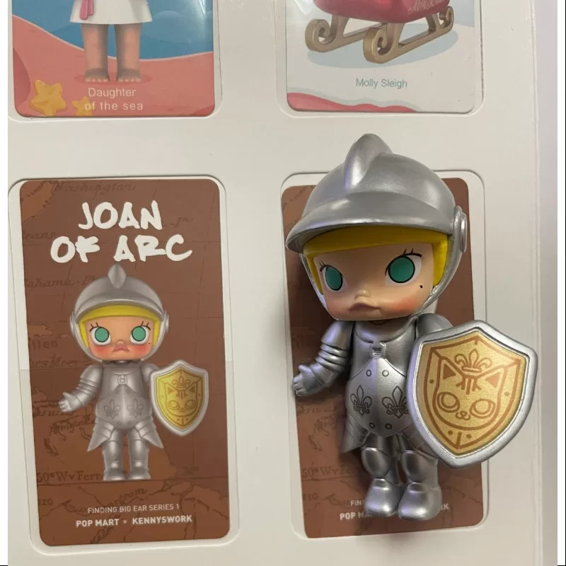 MOLLY findet das Geheimnis der großen Ohrserie Joan of Arc (1/144) MOLLY findet das Geheimnis der großen Ohrserie Joan of Arc (1/144)